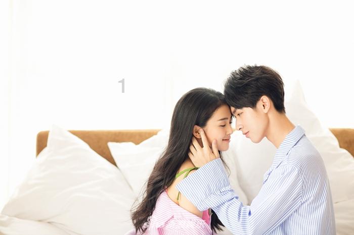 探索世界的《与君歌》中,严修吃醋的细节是什么?蜗牛问答平台